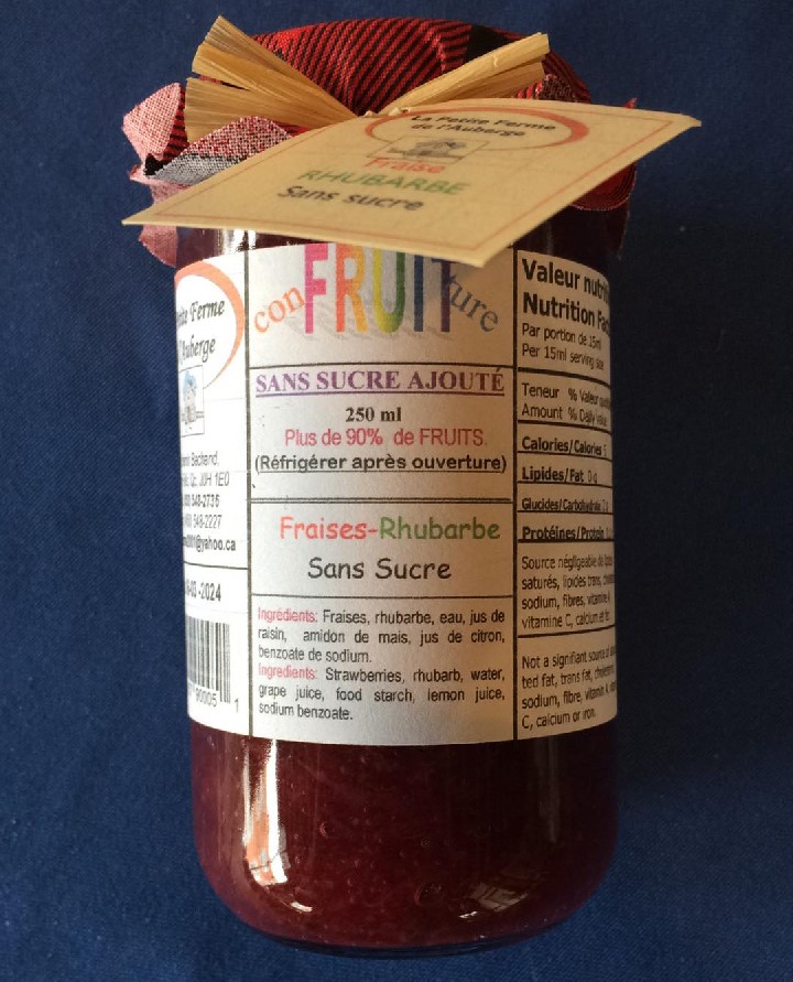 tartinade fraises, rhubarbe dans sucre   Petite ferme de l'auberge   /250ml